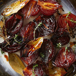 Cider And Balsamic Caramelised Onions
