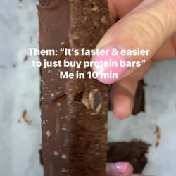 No-bake Protein Brownie Bars