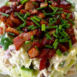 La Scala-style French Onion Chicken And Bacon Salad Recipe