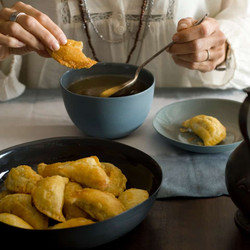 Little Meat Pies: Perogen