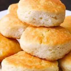 Brenda Gantts White Lily Buttermilk Biscuits Recipe