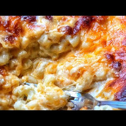 Old School Baked Mac And Cheese