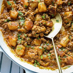 Cauliflower Gnocchi Cheeseburger Skillet