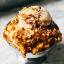 Scoopable Salted Caramel Cheesecake