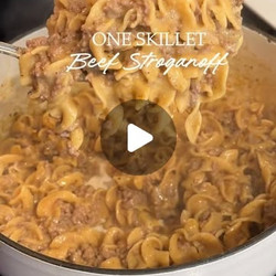 One Skillet Beef Stroganoff