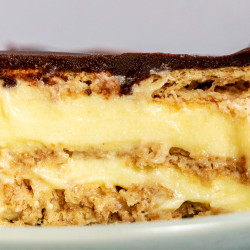 Chocolate Éclair Cake