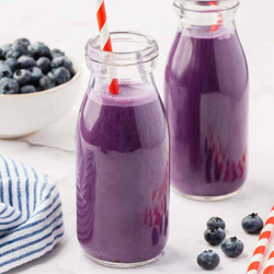 Sweet And Creamy Blueberry Milk