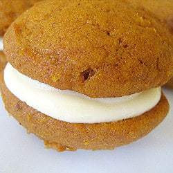 Pumpkin Whoopie Pies With Maple Cream Cheese Filling