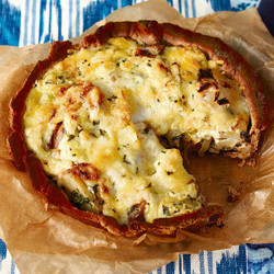 Marmite And Leek Homity Pie