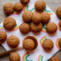 Vegan Pepernoten (Dutch gingernuts)