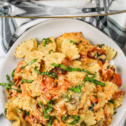 Cream Cheese Tomato Bake Pasta