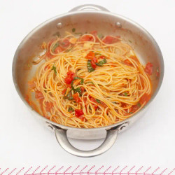 Classic Tomato Spaghetti