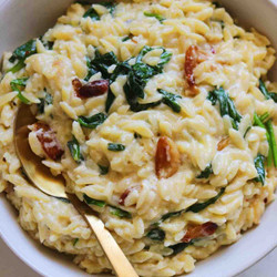 Garlic Confit Baked Feta Pasta