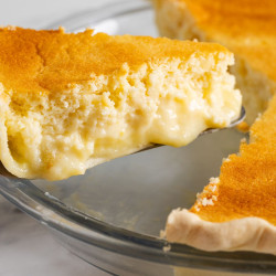 “magic” Lemon Pie Is The Retro Dessert You Need To Make