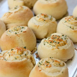 Garlic Parmesan Rolls
