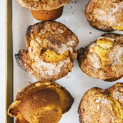 Moist Banana Cinnamon Muffins With Sour Cream