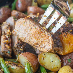 One Pan Pork Tenderloin And Vegetables