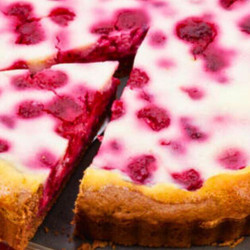 Jamie Oliver's Lemon And Raspberry Cheesecake