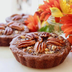 Paleo Chocolate Maple Pecan Tarts