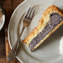 Mohnpuddingkuchen