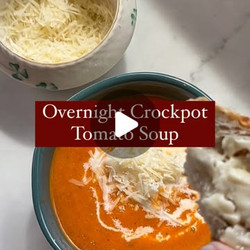 Overnight Crockpot Tomato Soup