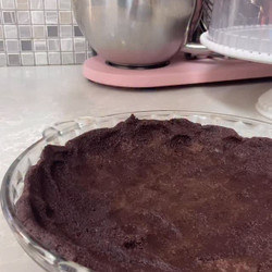 No-bake Healthier Brownie Mousse Pie
