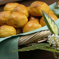 Curried Pumpkin Rolls