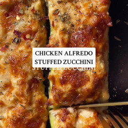 Chicken Alfredo Stuffed Zucchini