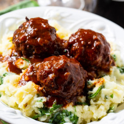 Braised Meatballs In Red Wine Gravy