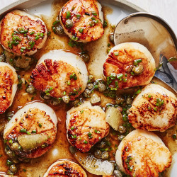 Seared Scallops With Brown Butter And Lemon Pan Sauce