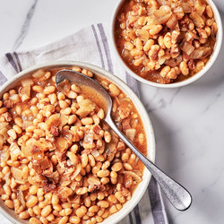 Slow Cooker Baked Beans With Maple Syrup