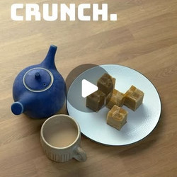 Kiwi Ginger Crunch slice