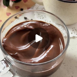 Hot Chocolate Brownie In Under 10 Minutes
