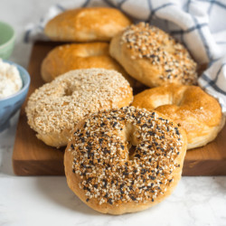 Easy Homemade Bagels