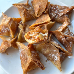 Apple Pie Rangoons