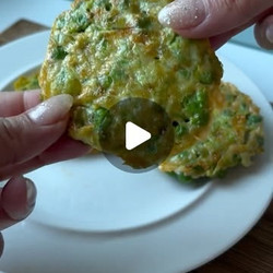 3 Ingredients Pea Patties