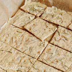 Sourdough Discard Crackers With Rosemary And Olive Oil