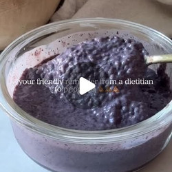 Easy Blueberry Chia Seed Pudding With Greek Yogurt