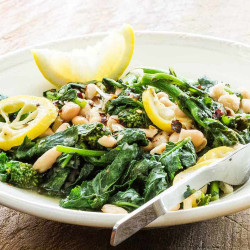 Lemony Broccoli Rabe With White Beans
