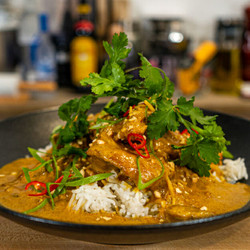 Sri Lankan Coconut Chicken Curry