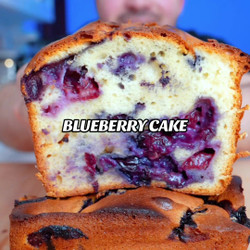 Summer Blueberry Cake