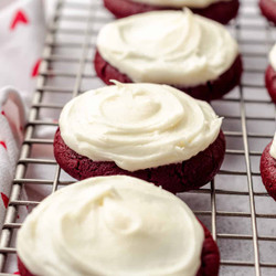 Red Velvet Cookies With Cream Cheese Frosting