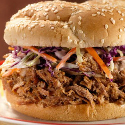 Pulled Pork Sandwiches On The Big Green Egg