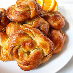 Orange Cardamom Morning Buns