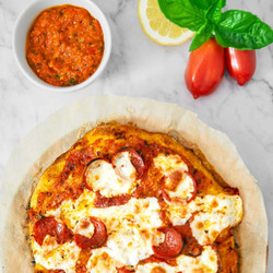 Easy Homemade Fresh Tomato Pizza Sauce Recipe