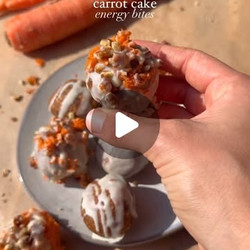 Carrot Cake Energy Bites