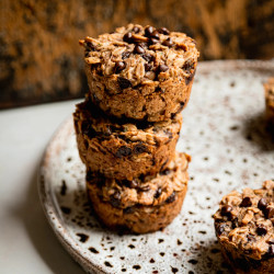 Zucchini Baked Oatmeal Cups With Chocolate