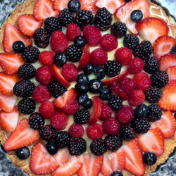 Fruit Tart With Pate Sucre Crust, Vanilla Bean Custard, And Lemon Gelatin Glaze