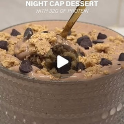 5-ingredient Protein Chocolate Pudding