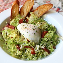 Chef John's Salad Lyonnaise